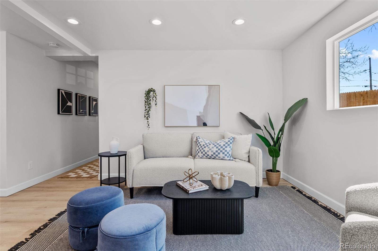 3402 W Center Avenue