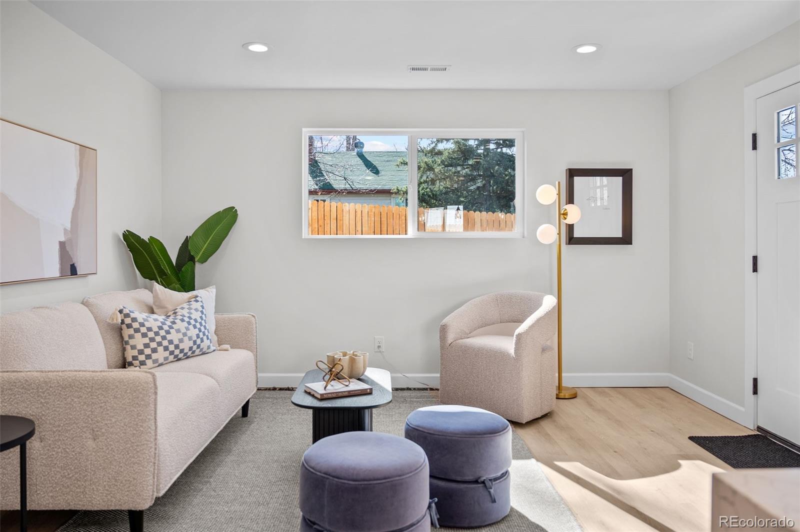 3402 W Center Avenue