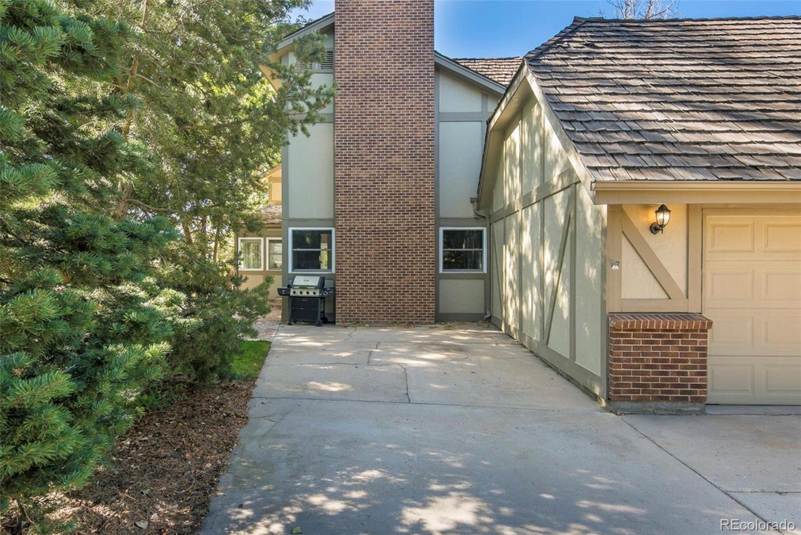 15306 E Layton Place