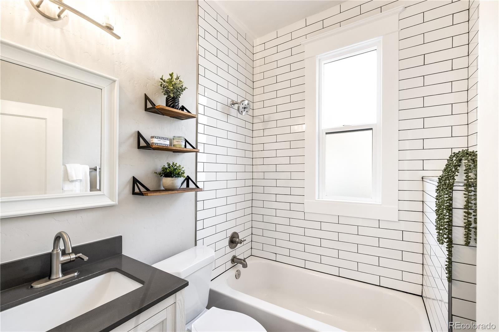 3151 N Gaylord Street