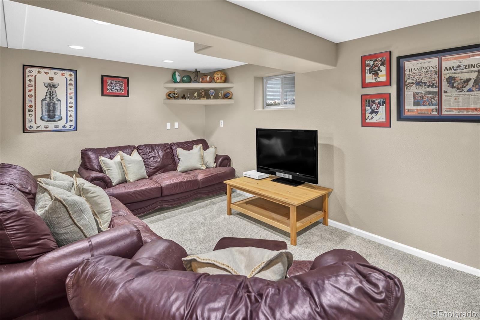 16871 E Hialeah Avenue