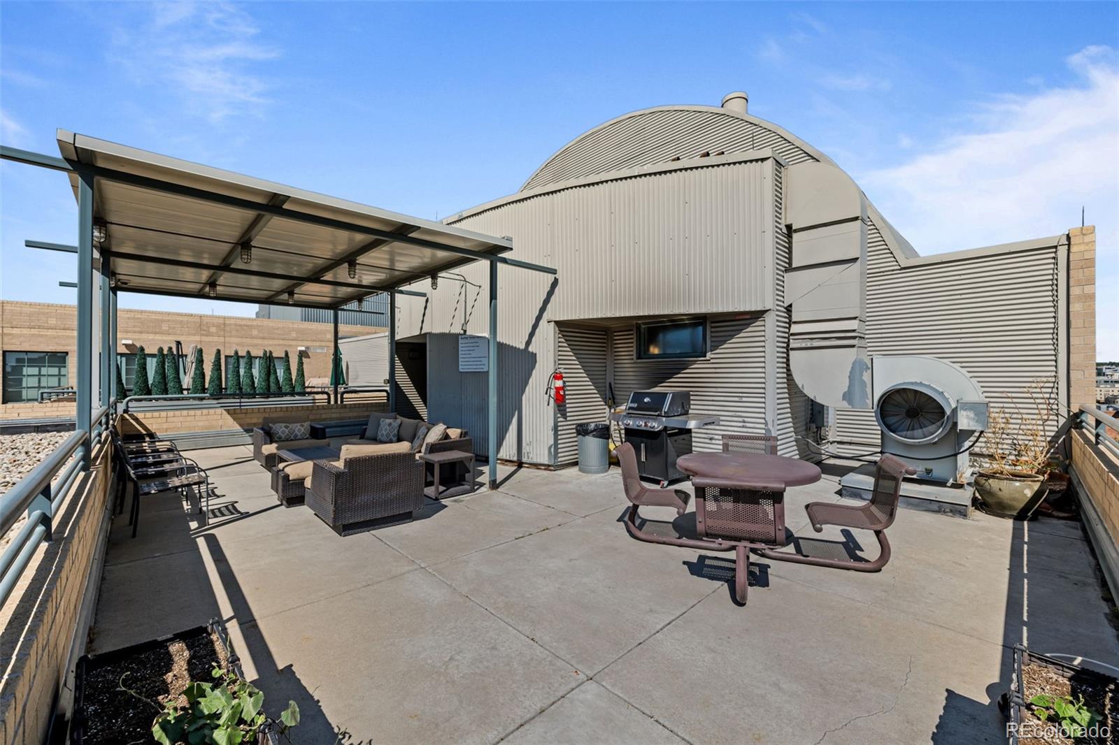 1499 Blake Street Unit: 2C