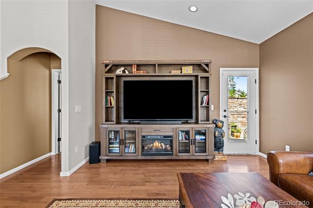 22342 E Plymouth Circle