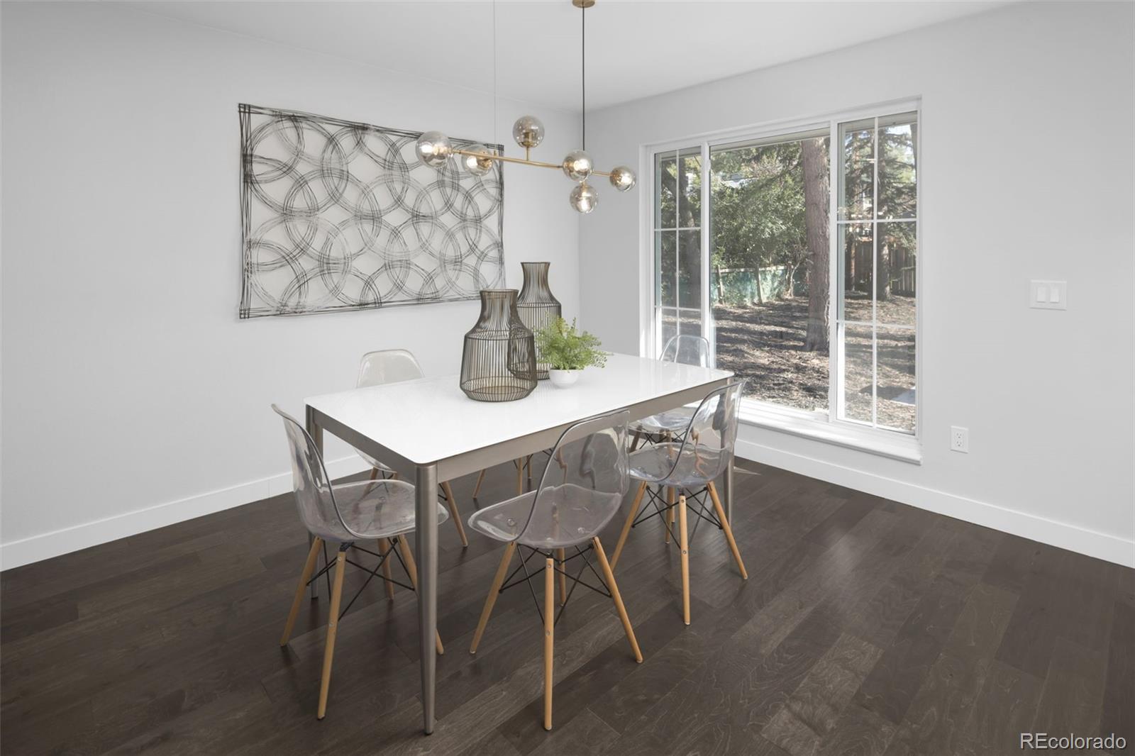 2444 W Costilla Avenue