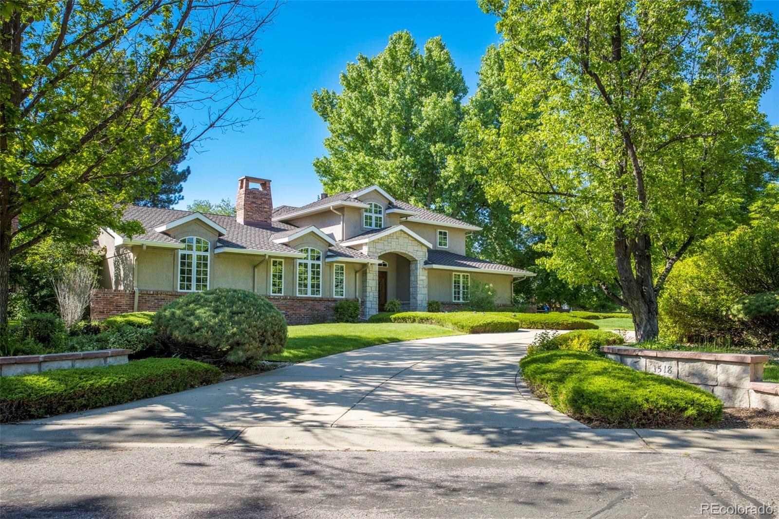 1518 Cottonwood Lane