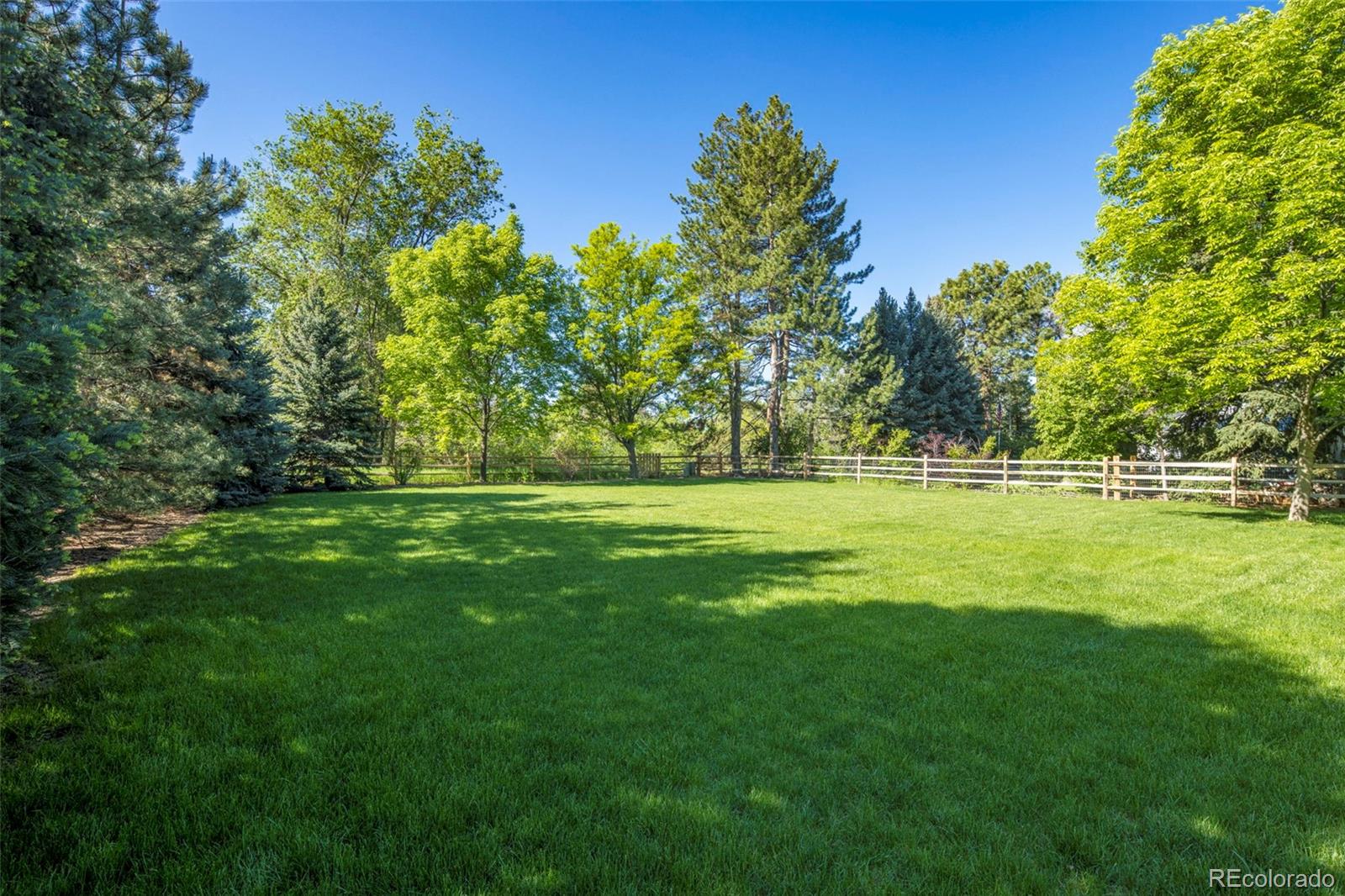 1518 Cottonwood Lane