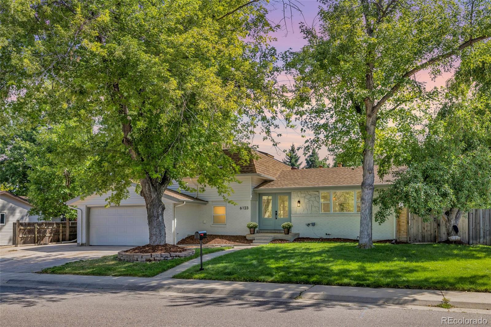 6123 S Ash Circle E