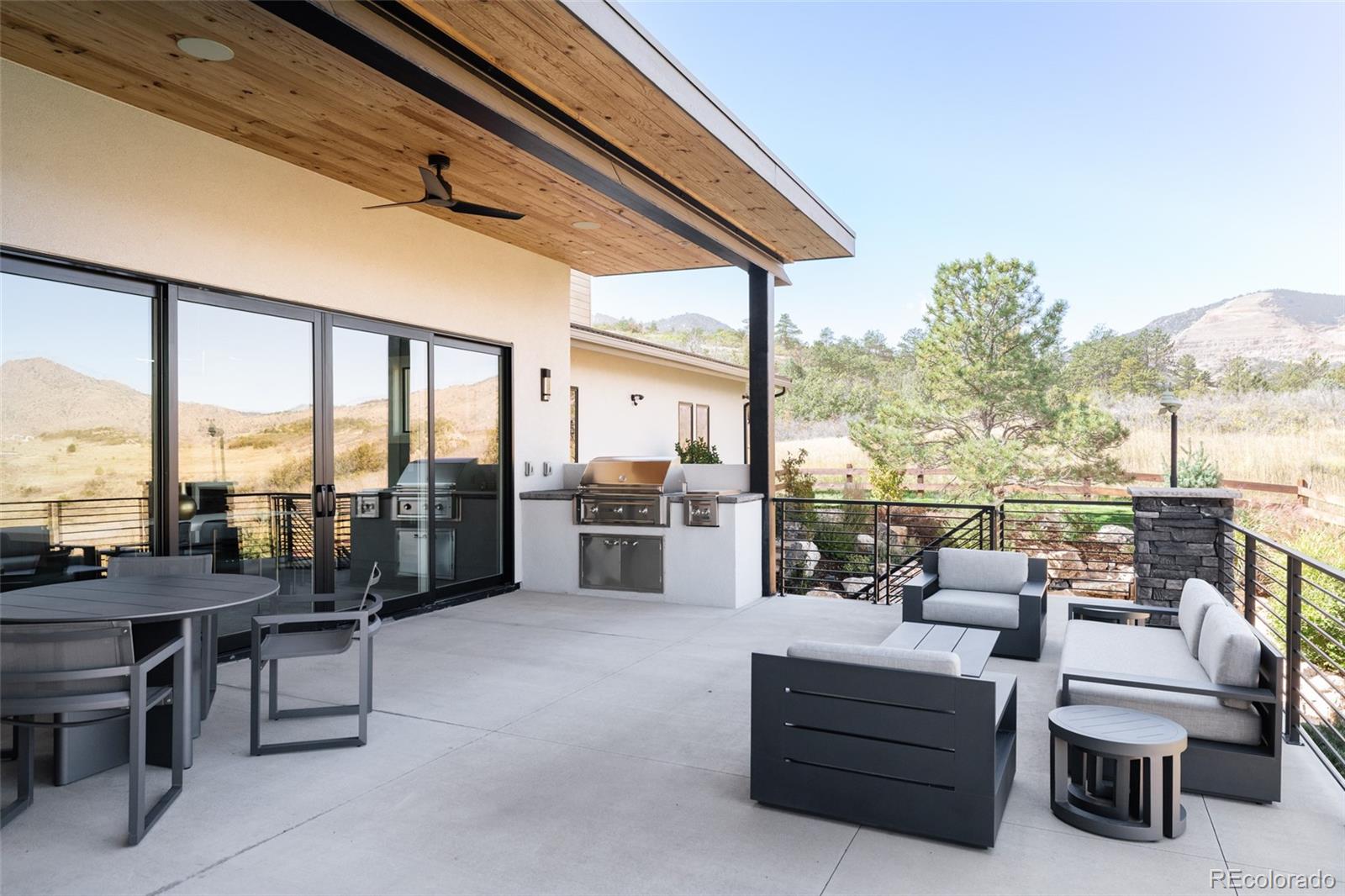 15480 Dinosaur Ridge Road