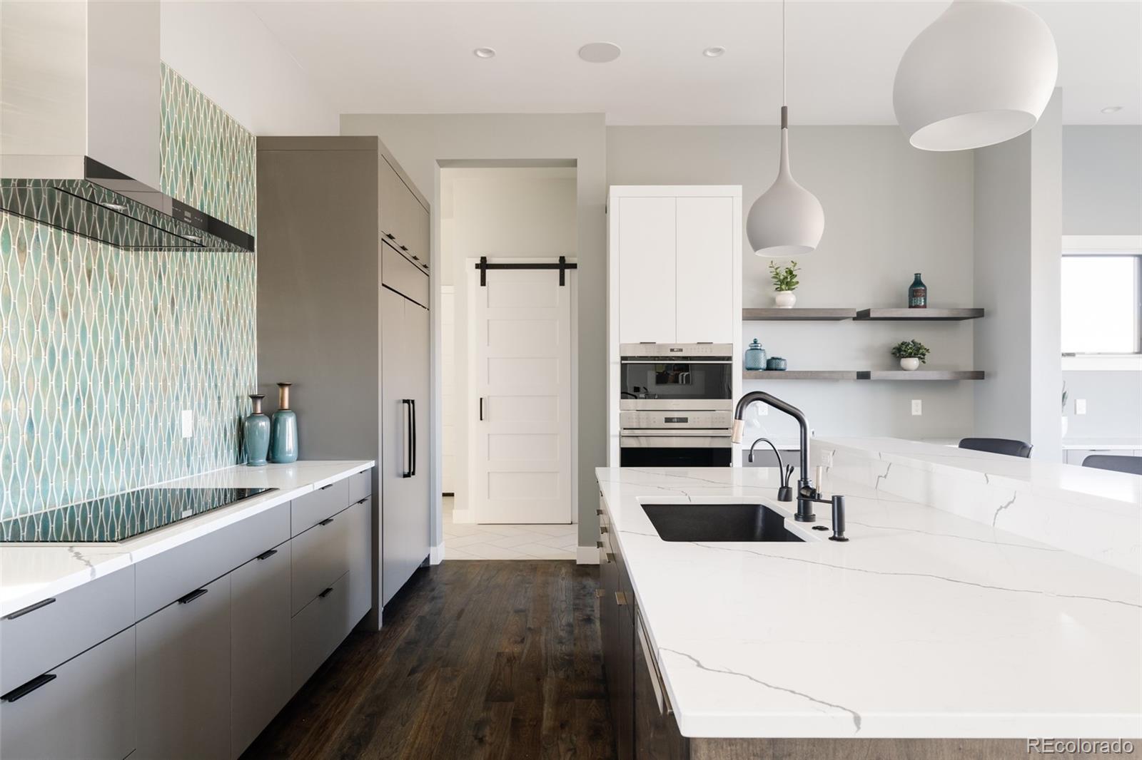 15480 Dinosaur Ridge Road