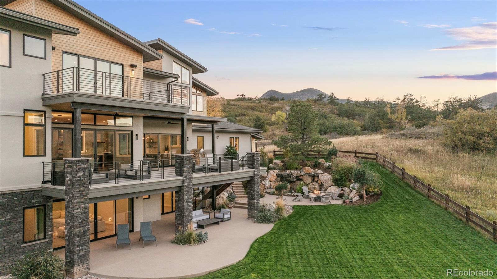 15480 Dinosaur Ridge Road