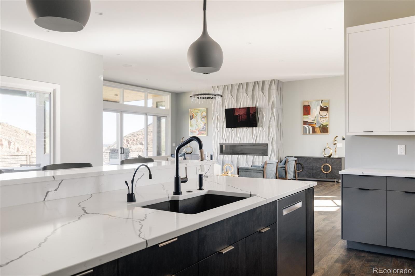 15480 Dinosaur Ridge Road