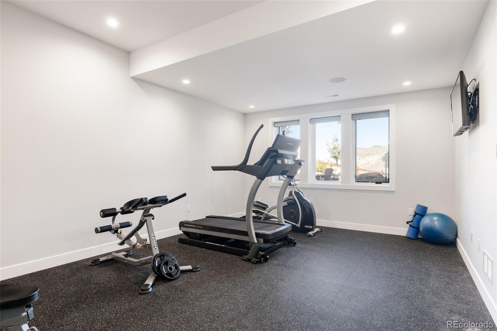 15480 Dinosaur Ridge Road