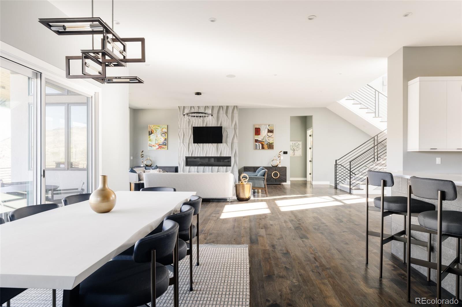 15480 Dinosaur Ridge Road