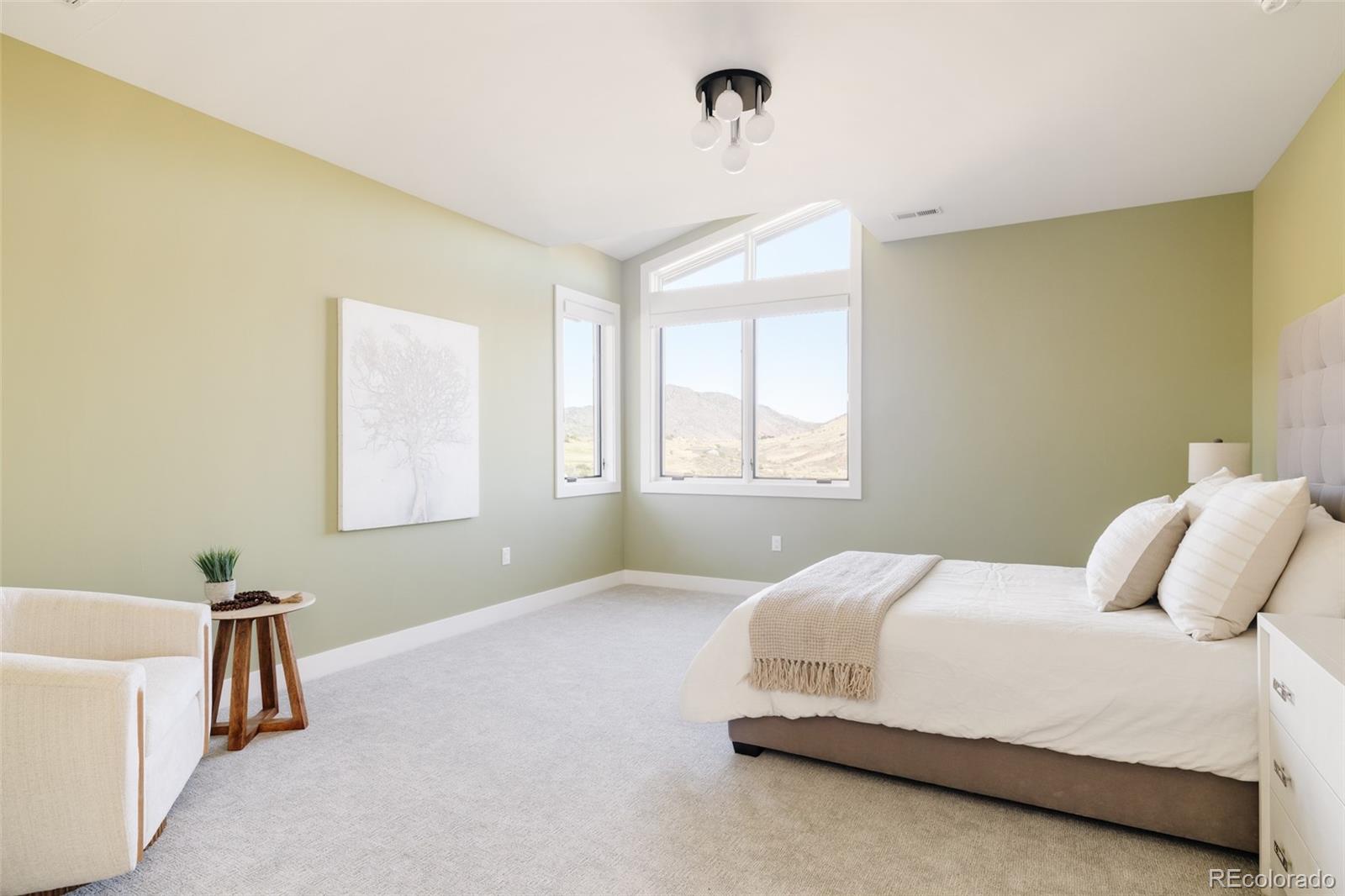 15480 Dinosaur Ridge Road