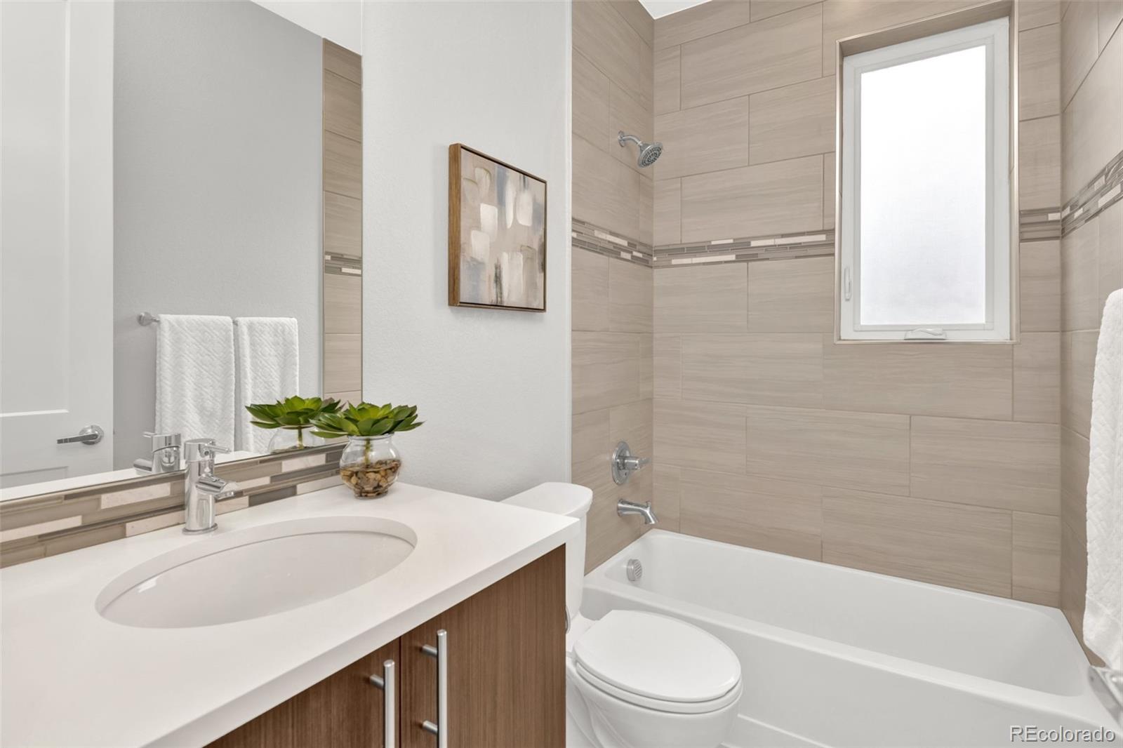 3737 Kalamath Street Unit: 7