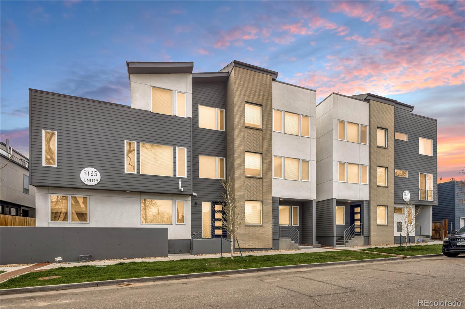 3737 Kalamath Street Unit: 7