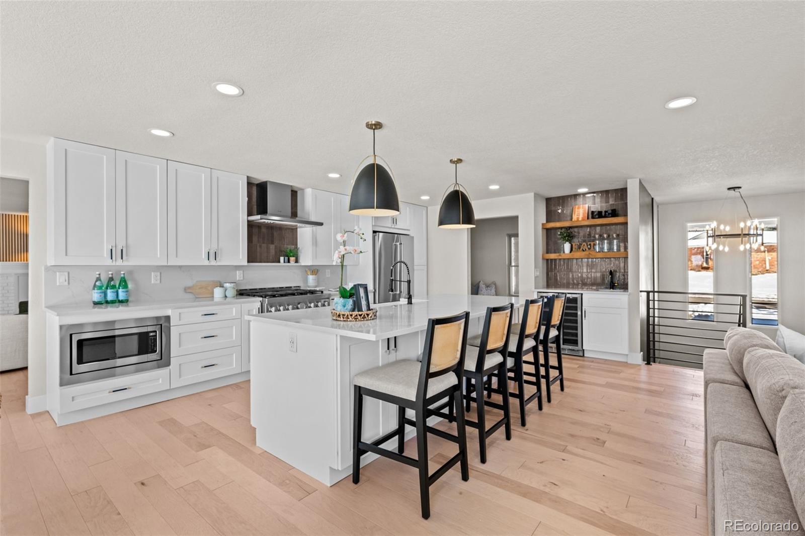 6132 W Fremont Drive