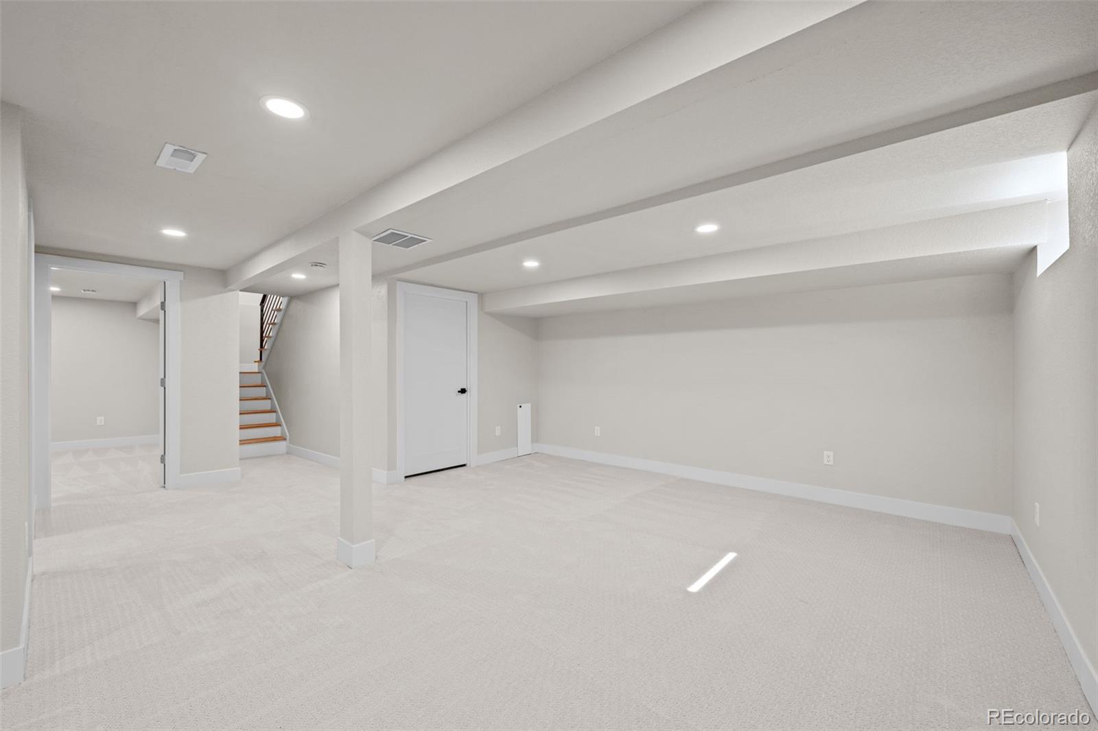 6132 W Fremont Drive