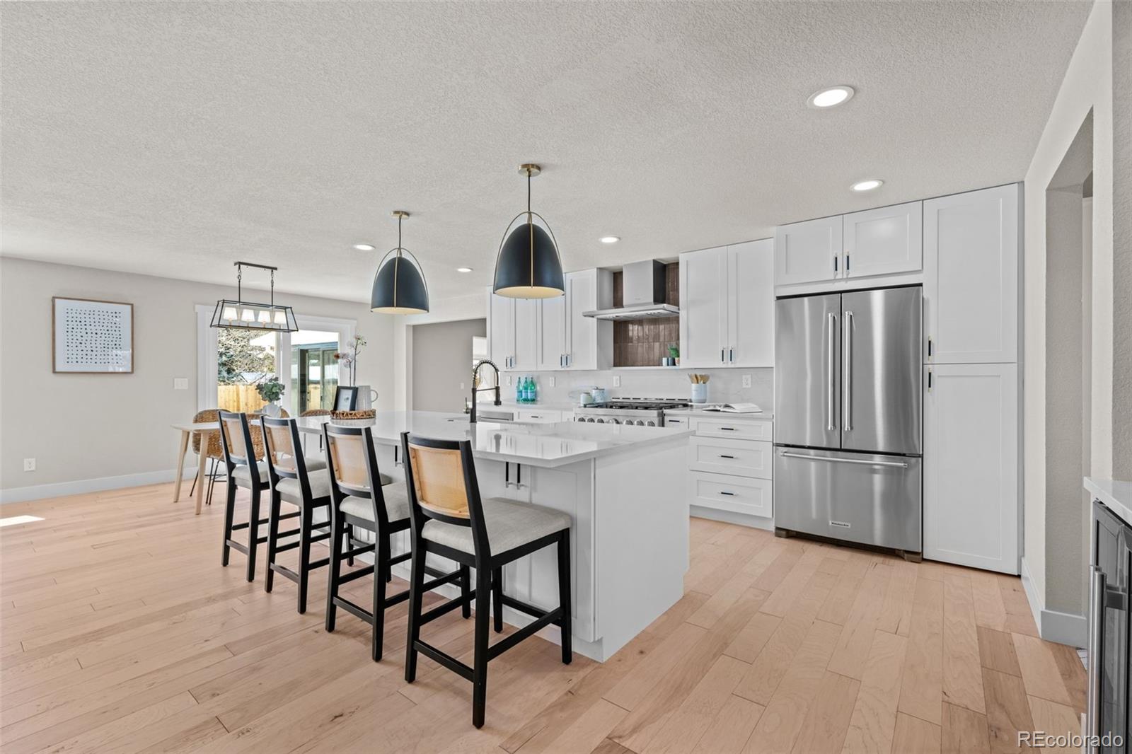 6132 W Fremont Drive