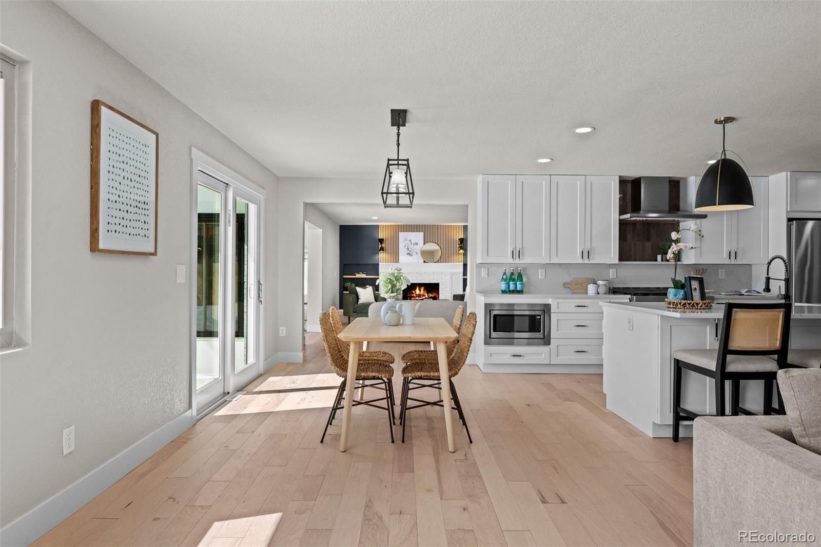 6132 W Fremont Drive