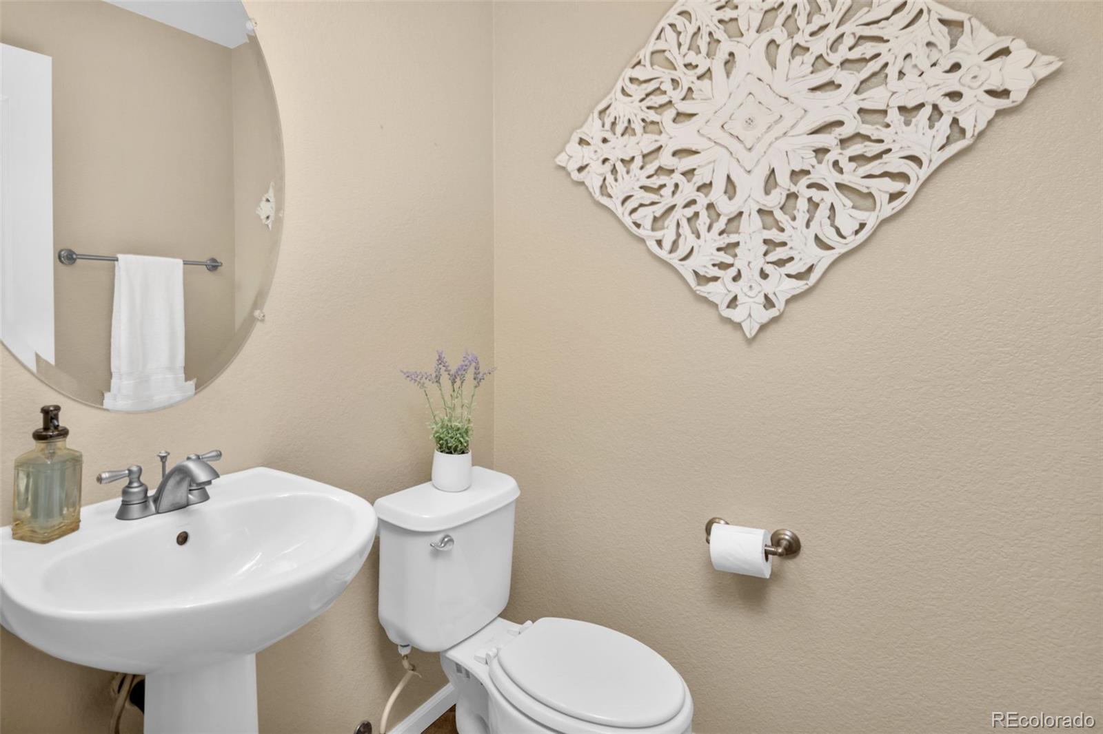 10538 Ashfield Street