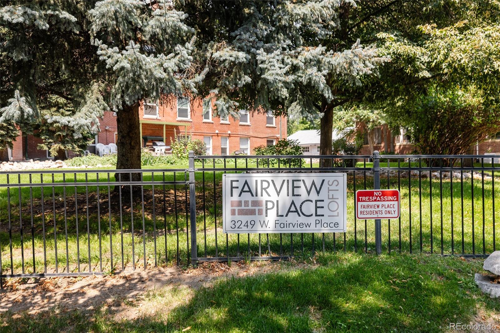 3249 W Fairview Place Unit: 111