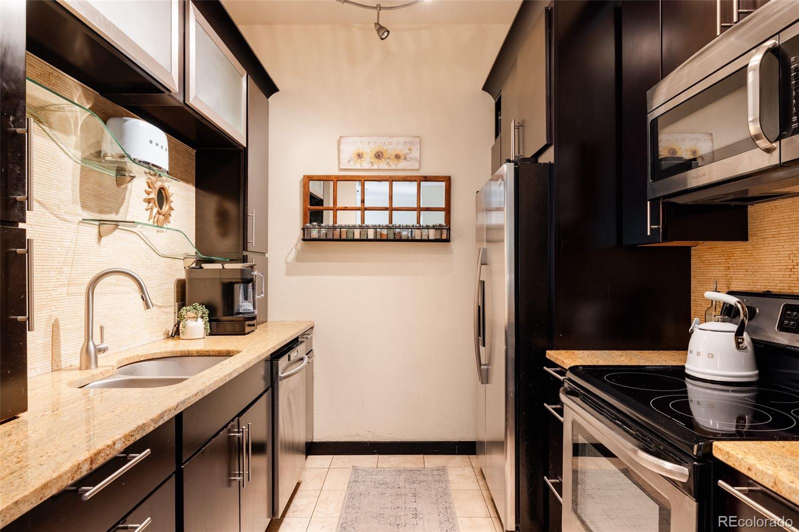 3249 W Fairview Place Unit: 111
