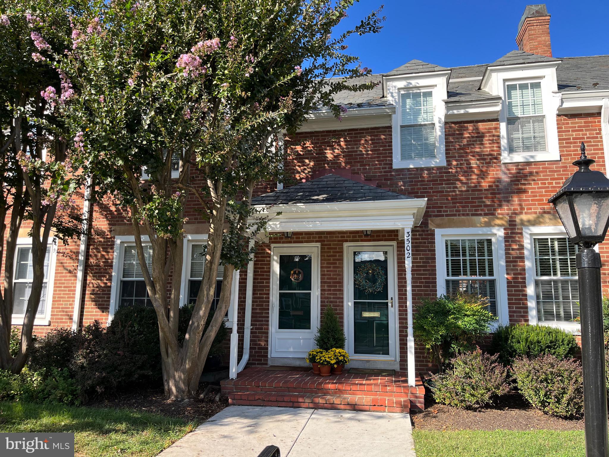 3504 S Wakefield STREET