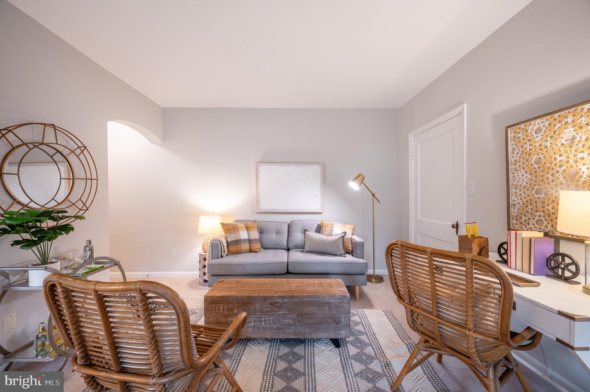 1902 N Rhodes St #66