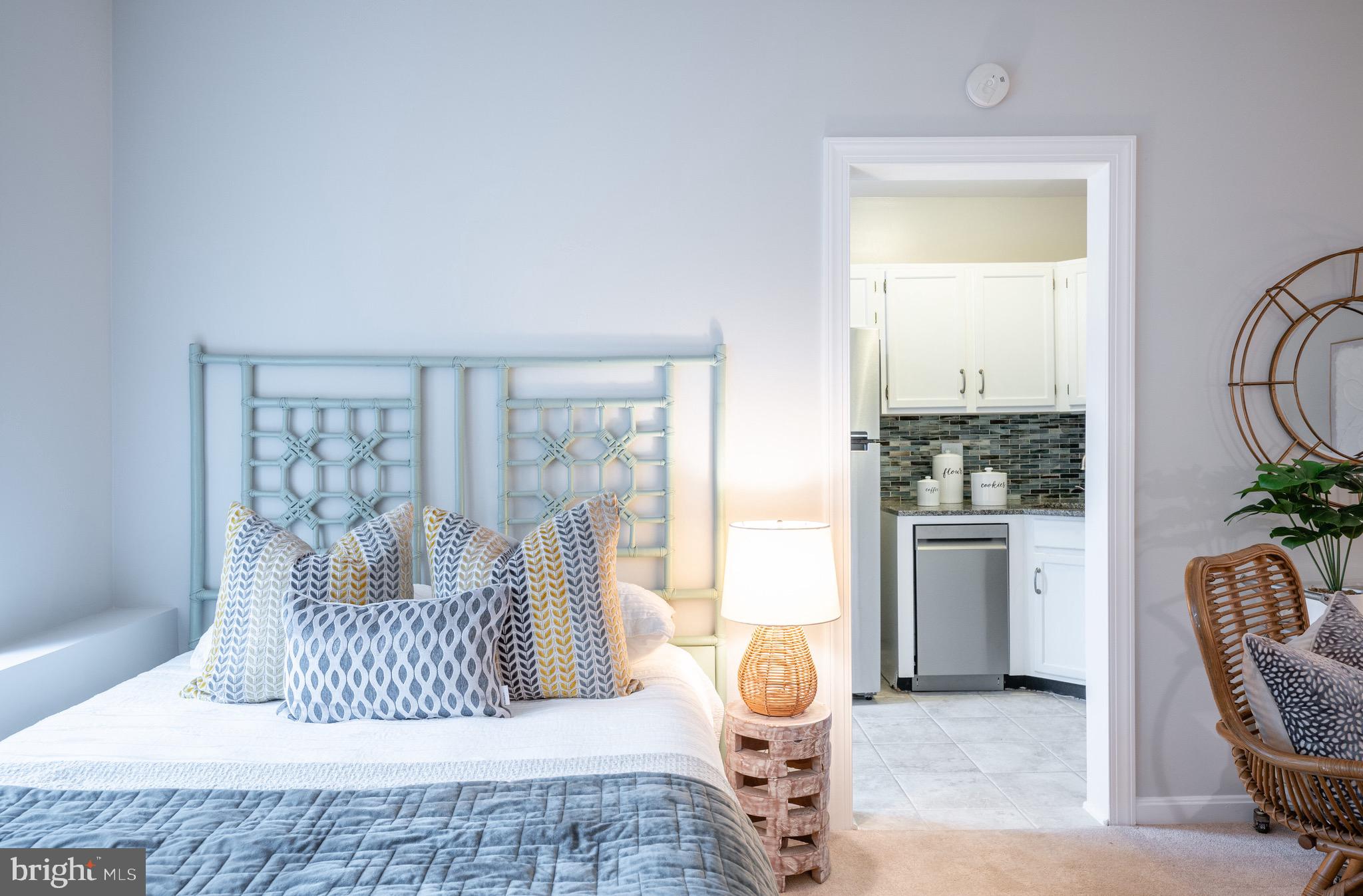 1902 N Rhodes St #66