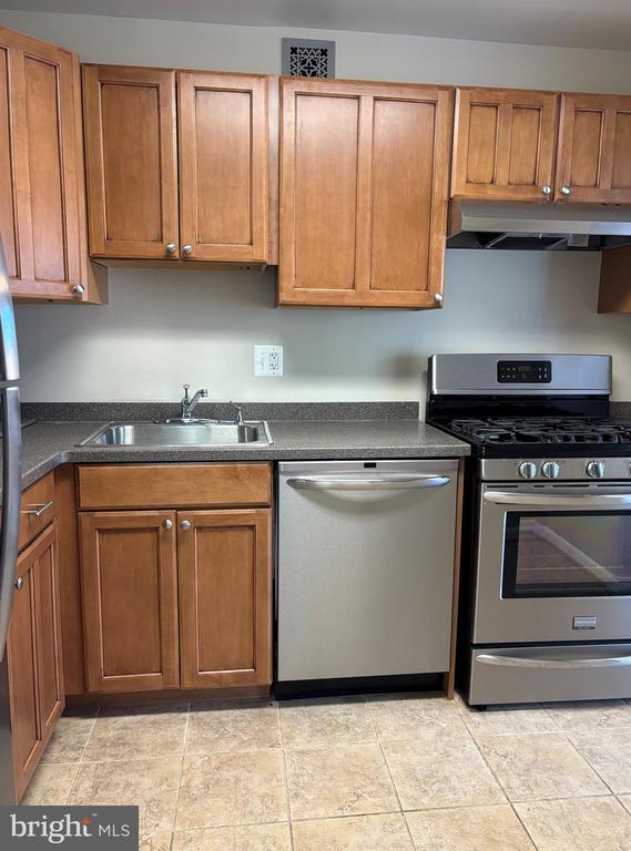 4241 COLUMBIA PIKE Unit: 408