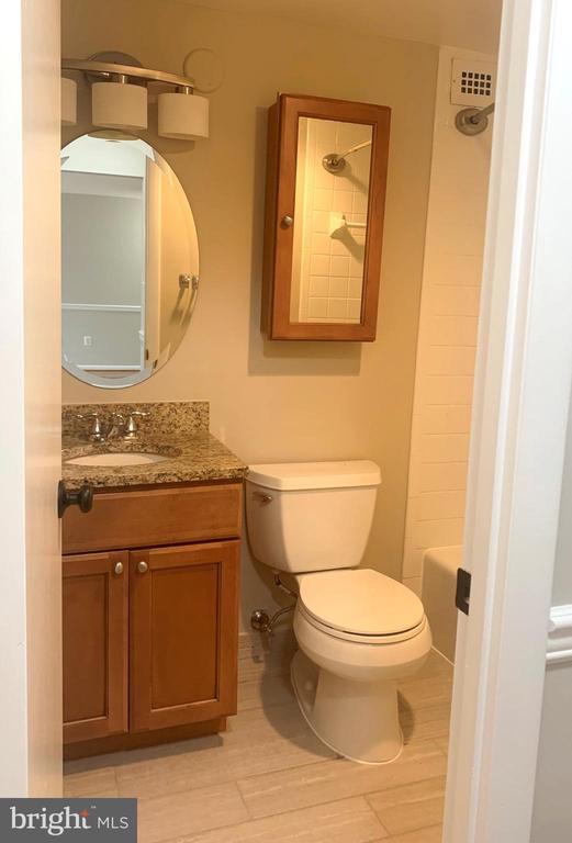 4241 COLUMBIA PIKE Unit: 408