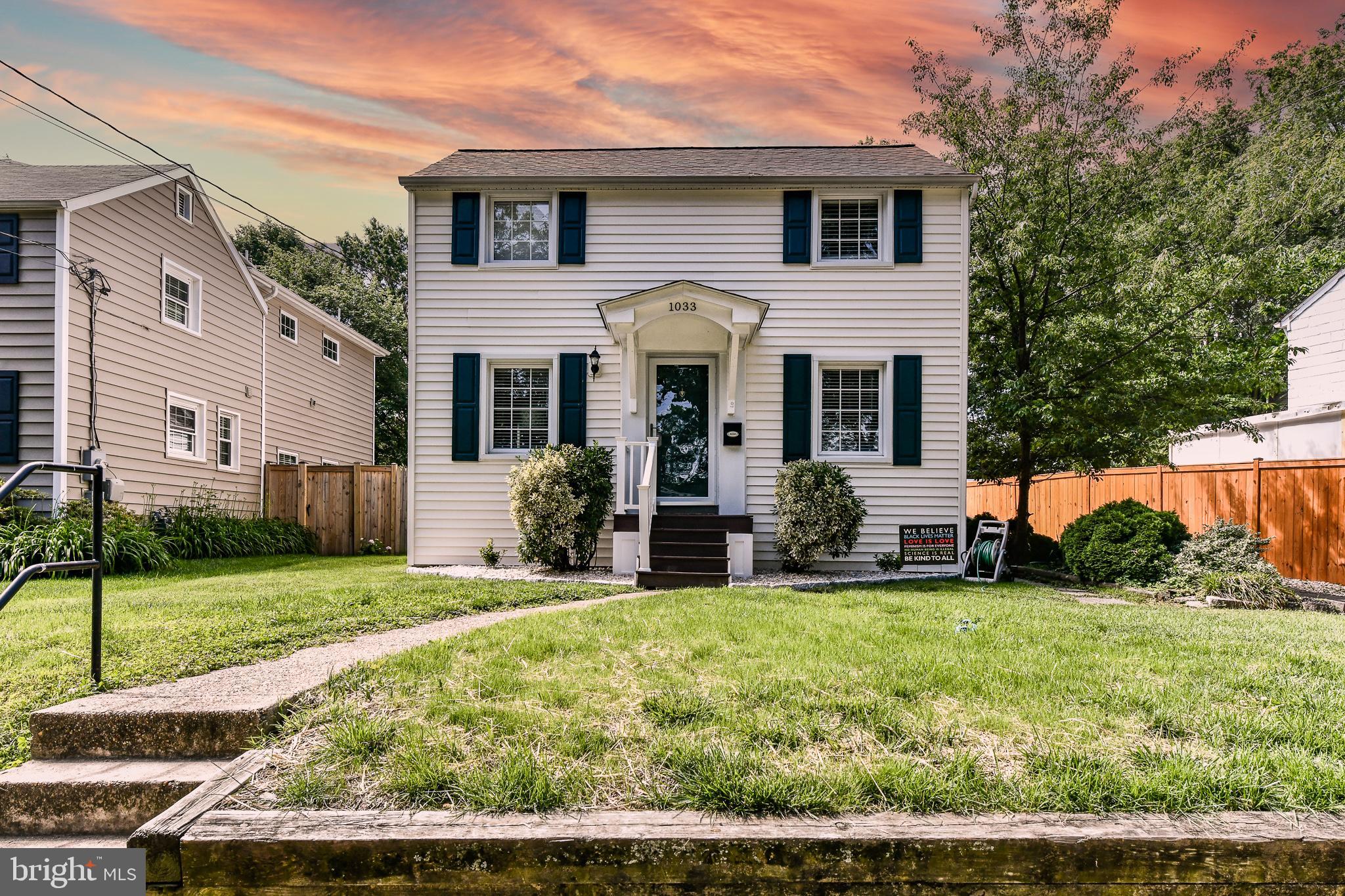 1033 S EDISON STREET