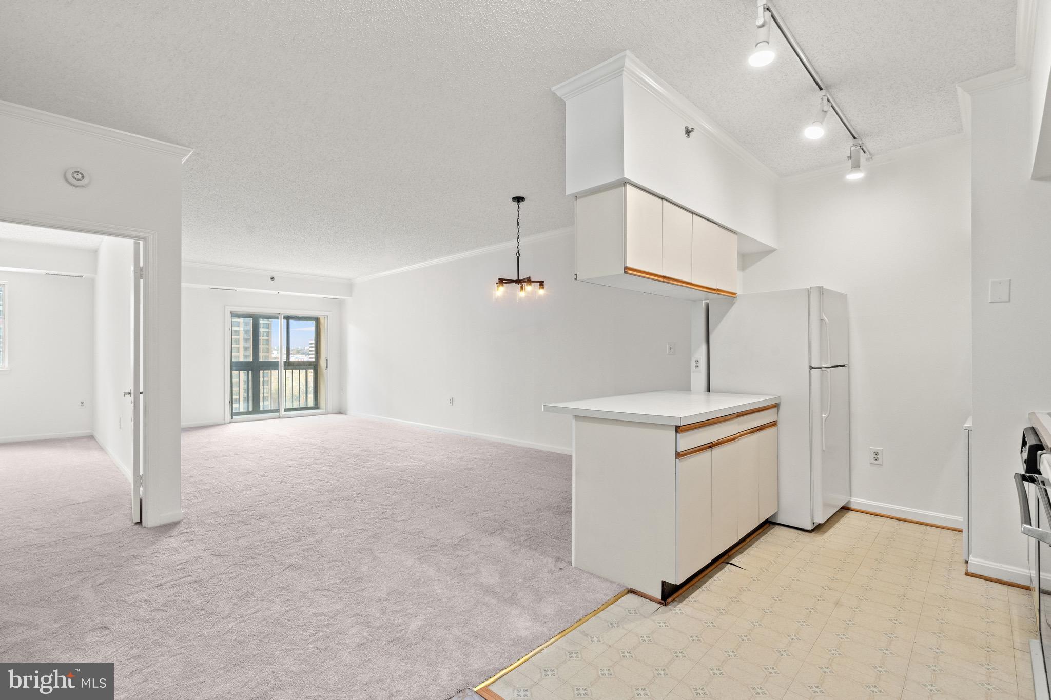 1211 S EADS STREET 1009