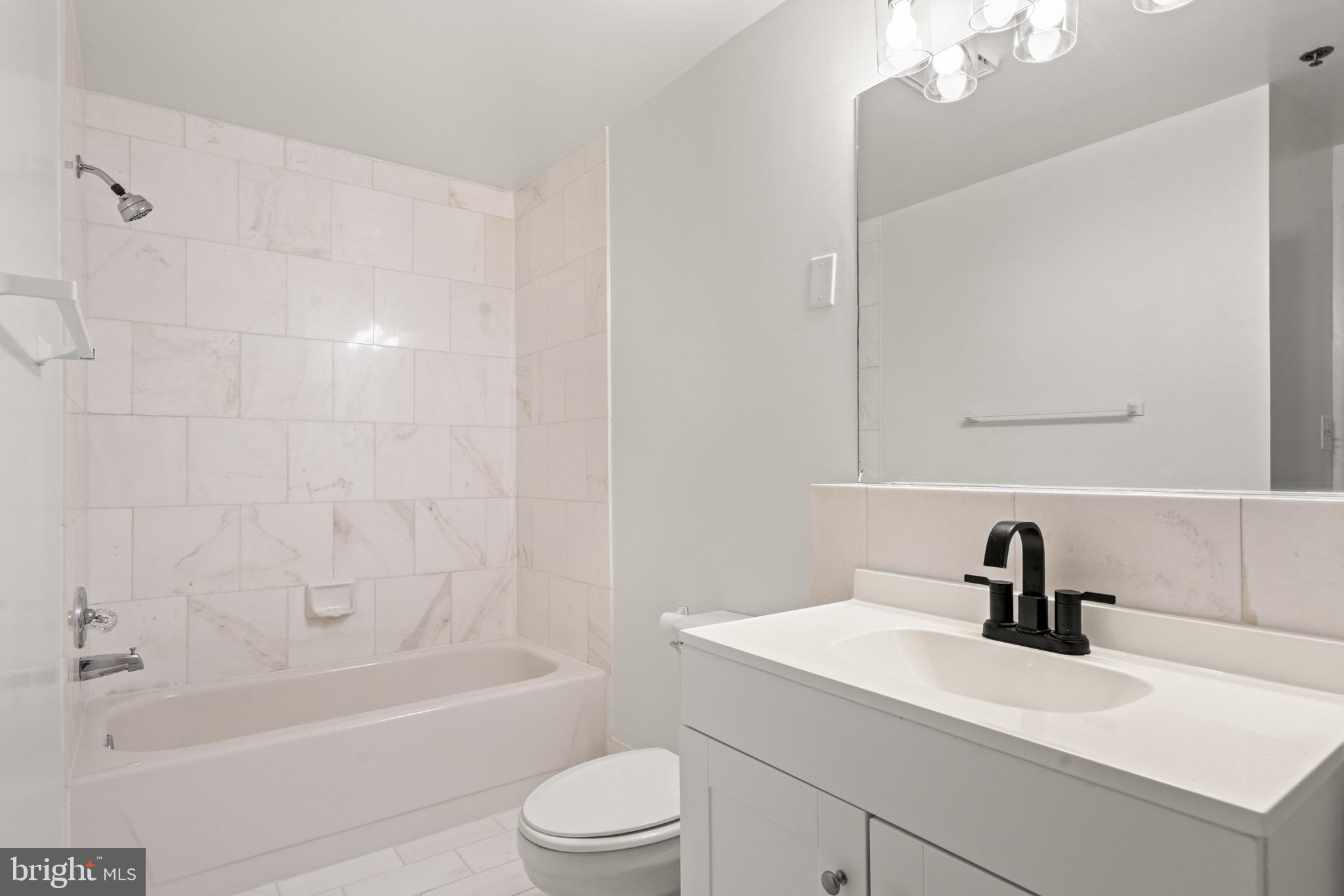 1211 S EADS STREET 1009