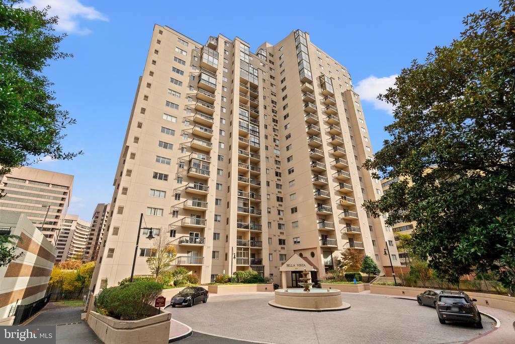 1211 S EADS STREET 1009