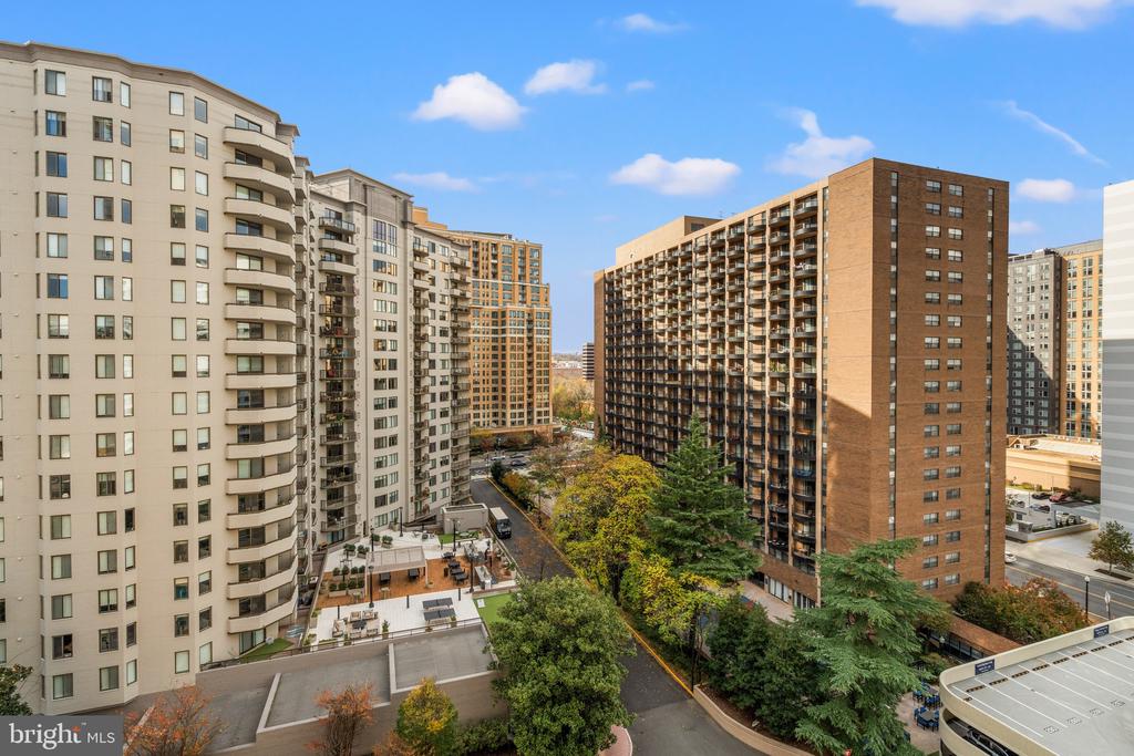 1211 S EADS STREET 1009