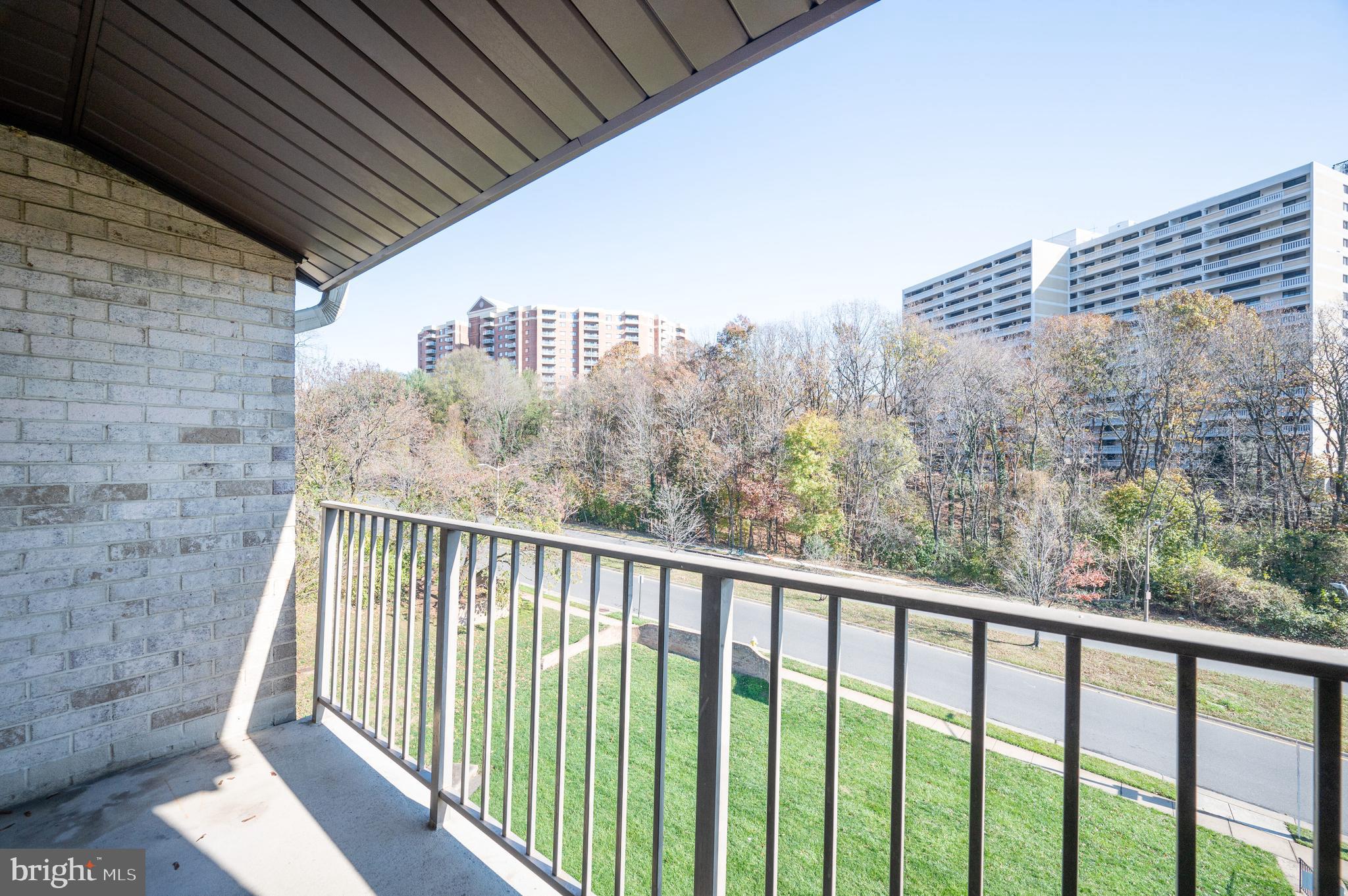 6135 Edsall ROAD Unit: M