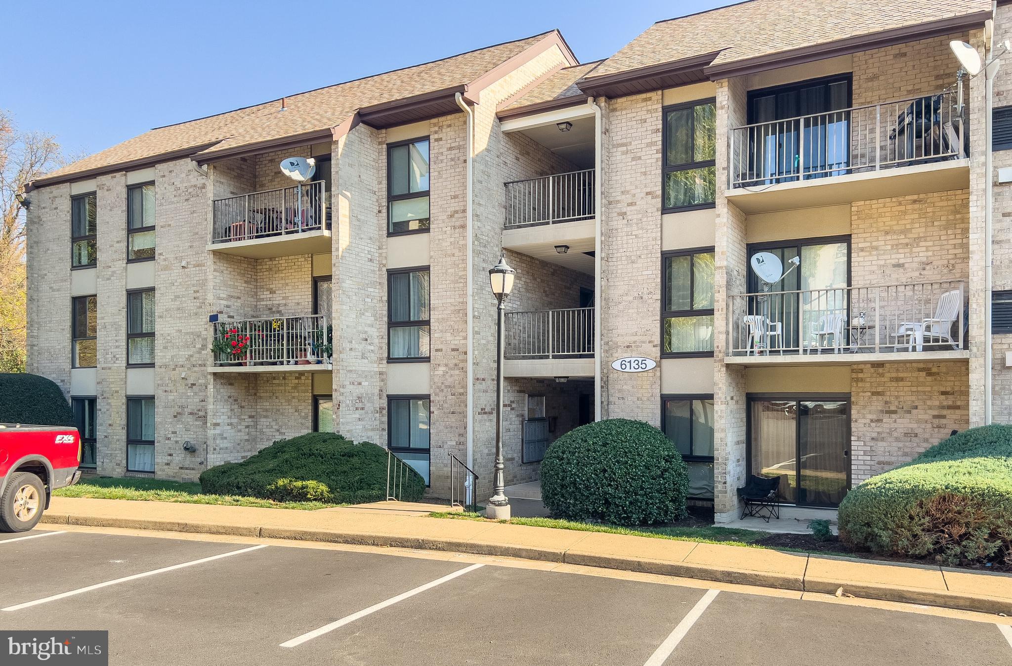 6135 Edsall ROAD Unit: M