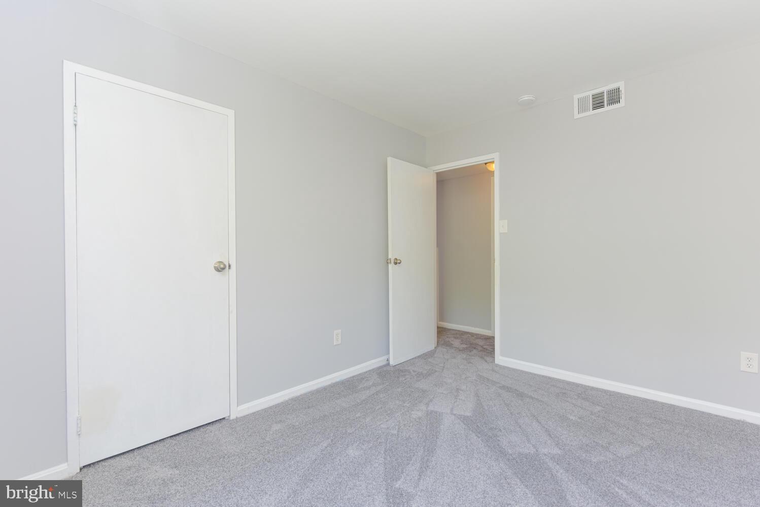 6135 Edsall ROAD Unit: M