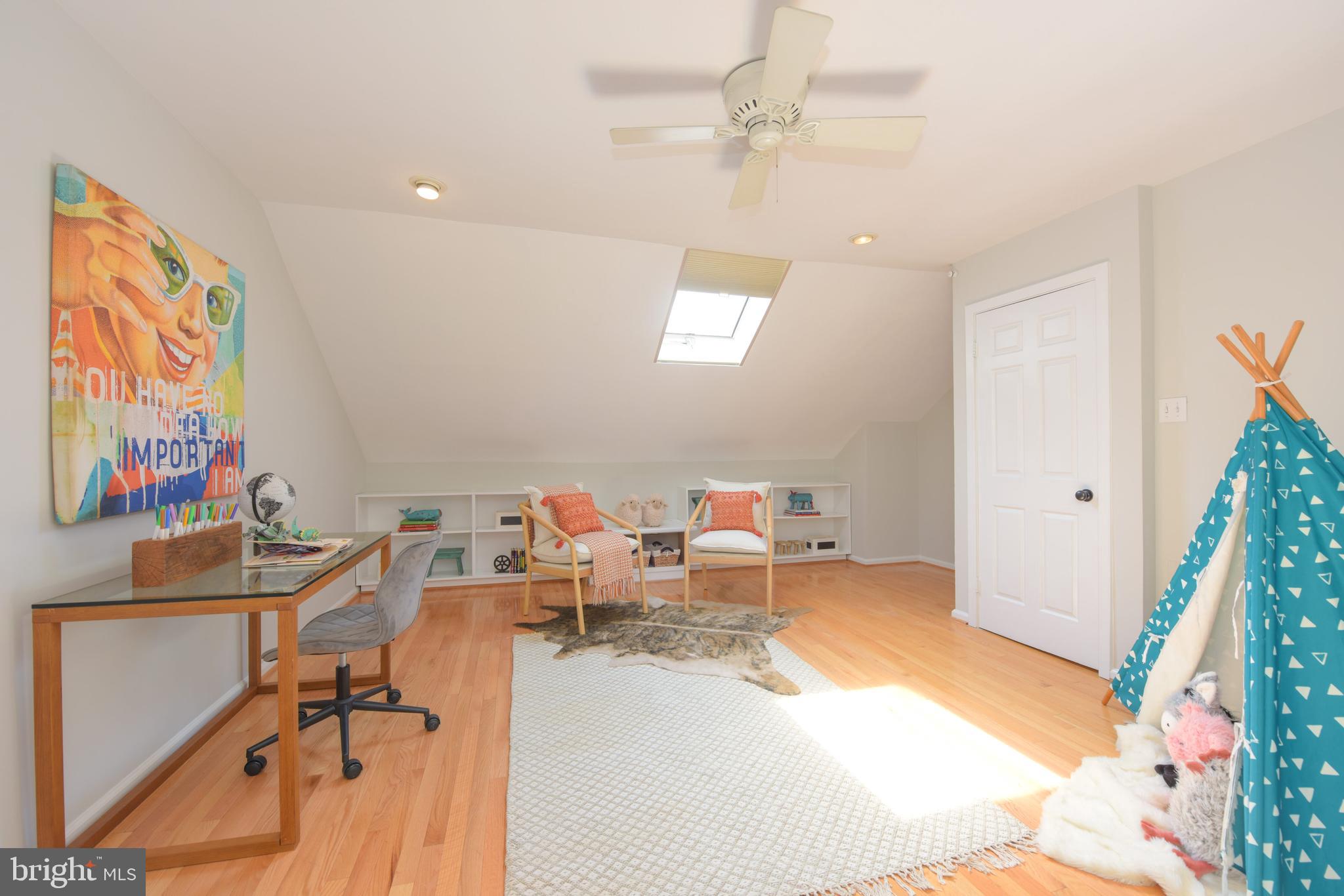 1318 Dewitt AVENUE