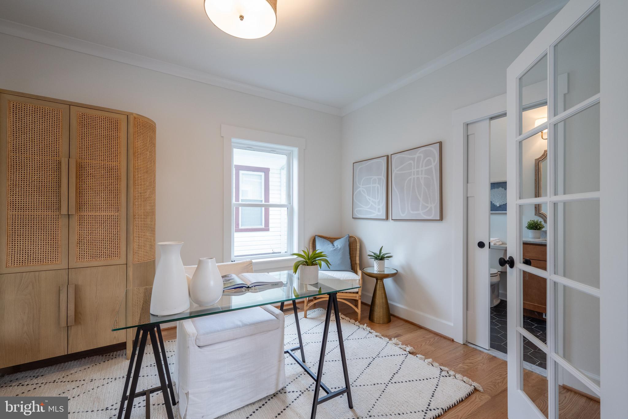 317 E Howell AVENUE