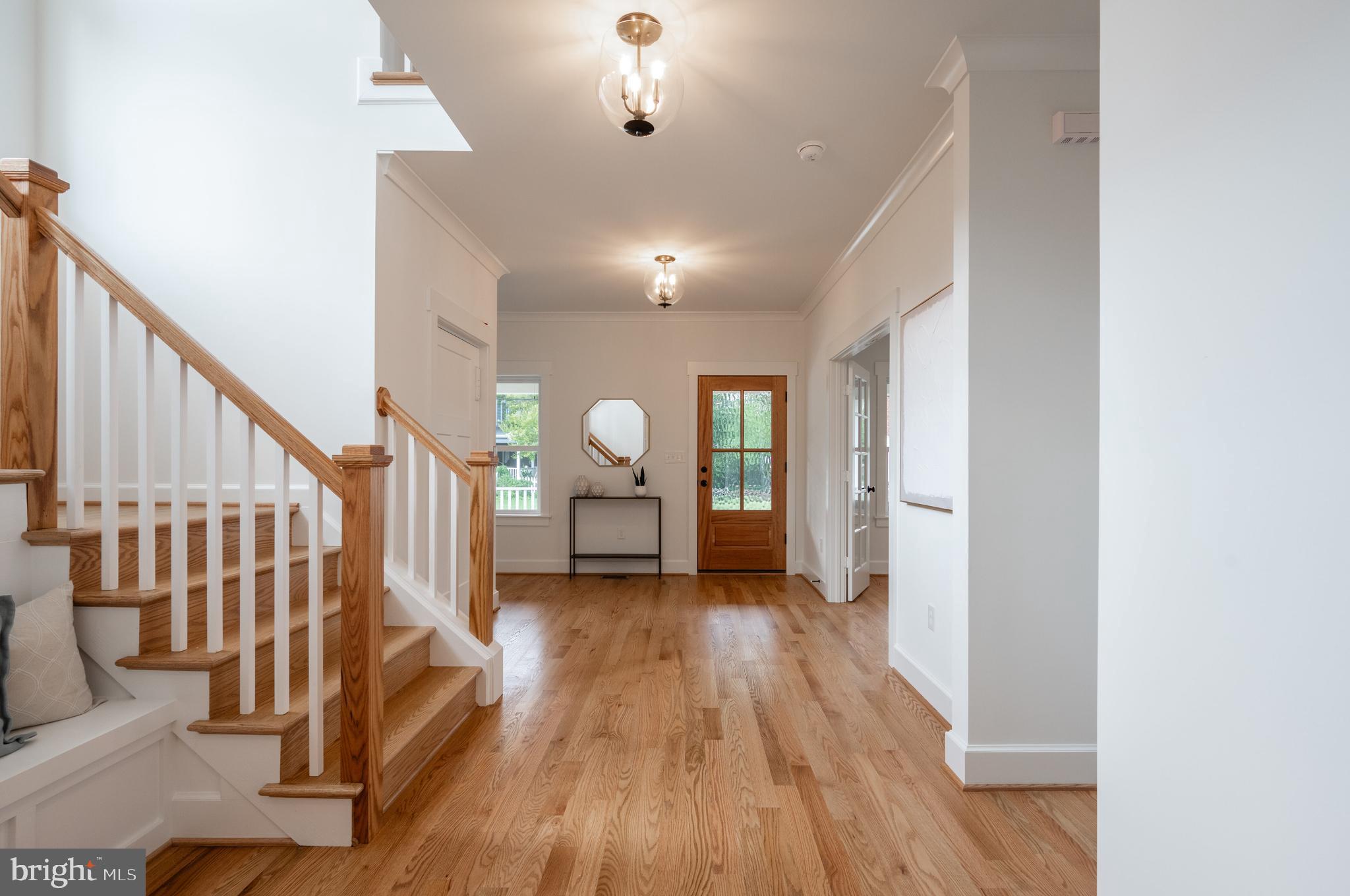 317 E Howell AVENUE