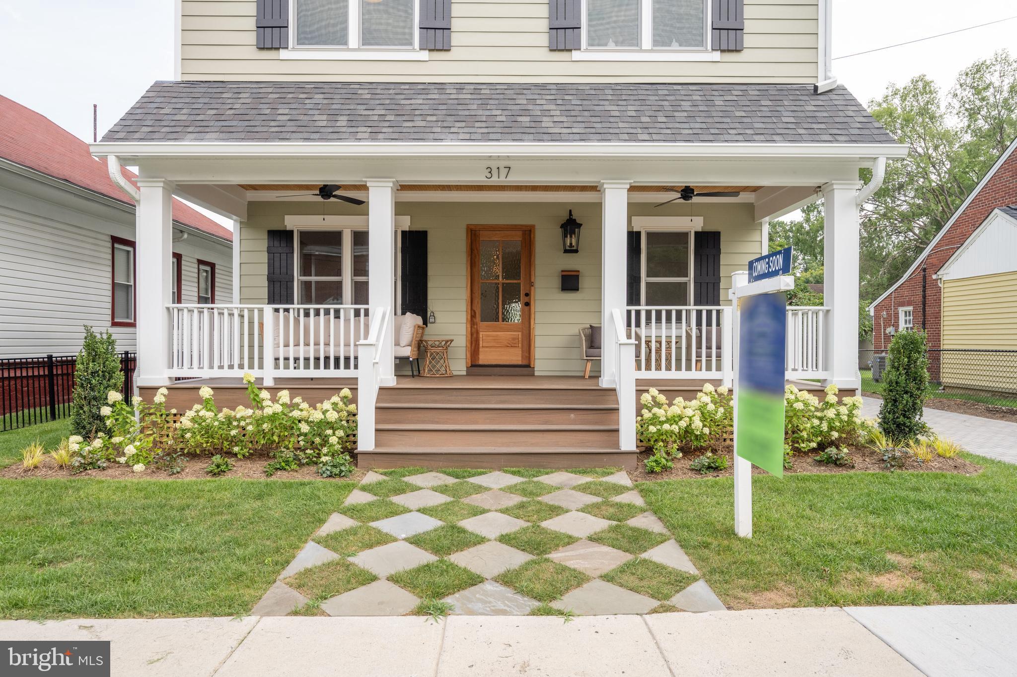 317 E Howell AVENUE