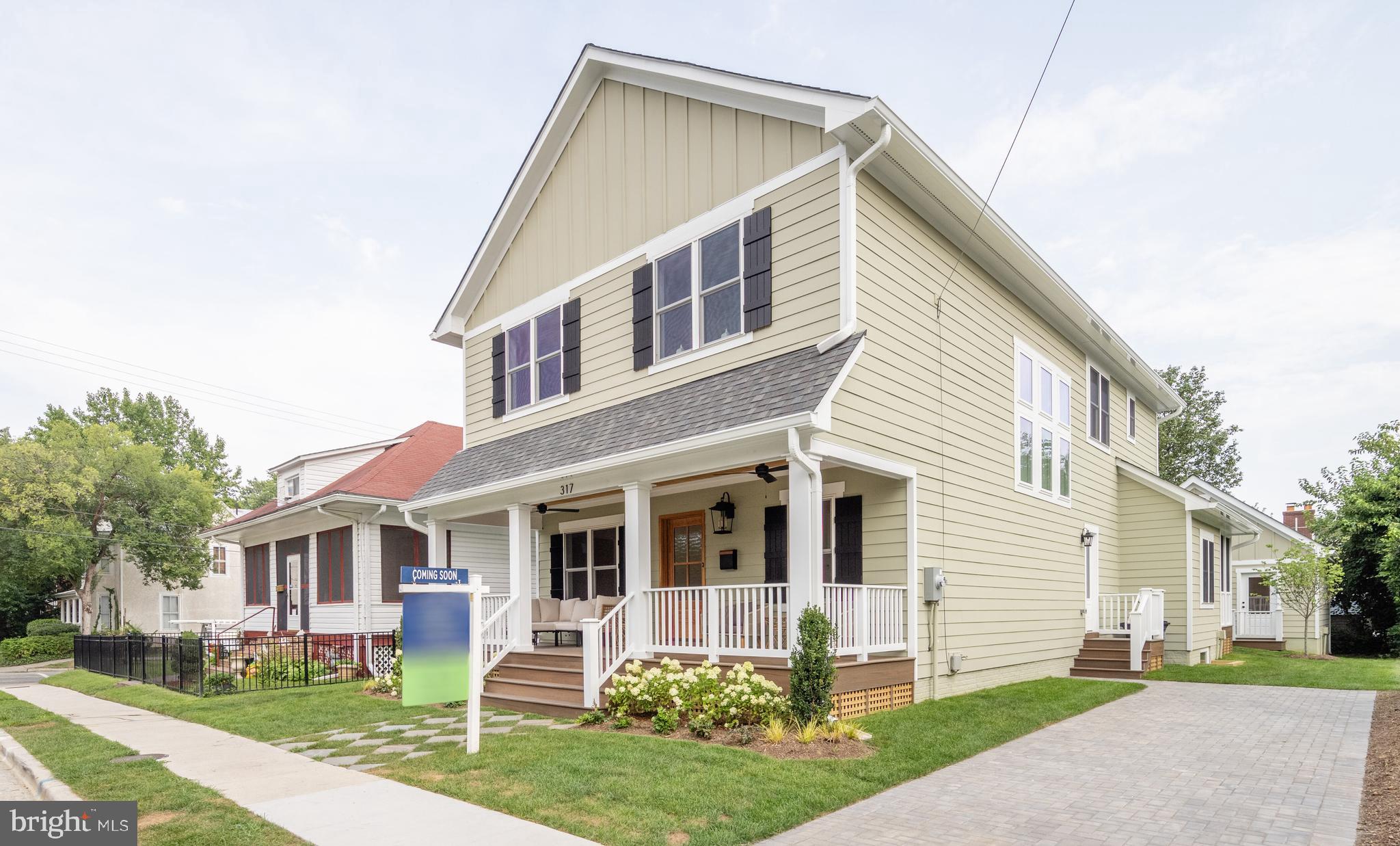 317 E Howell AVENUE