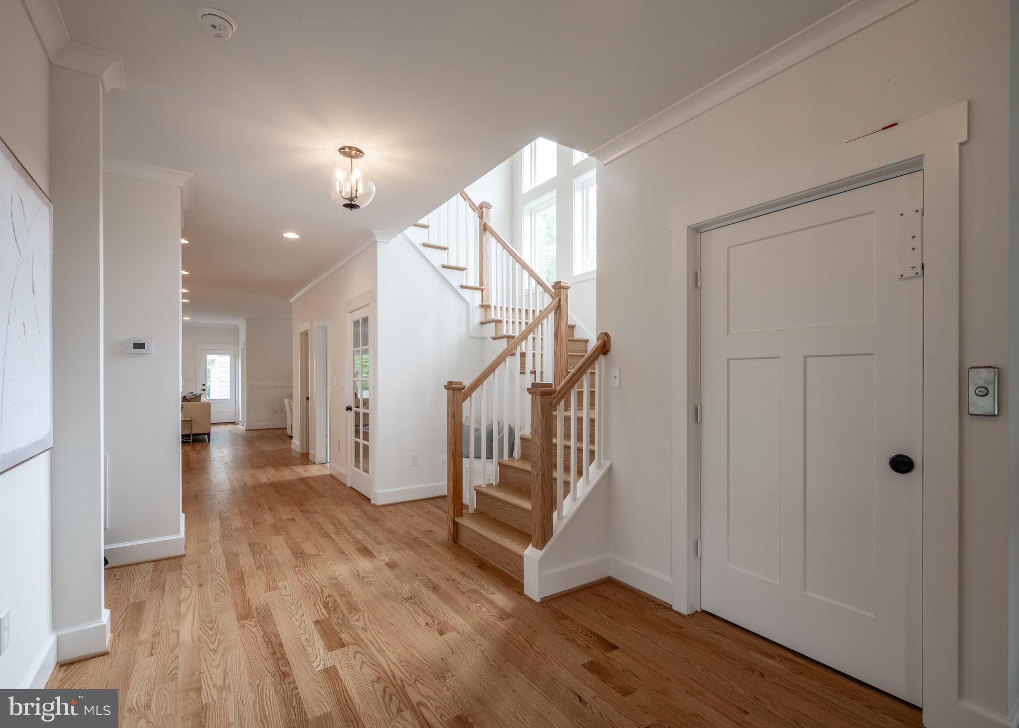 317 E Howell AVENUE