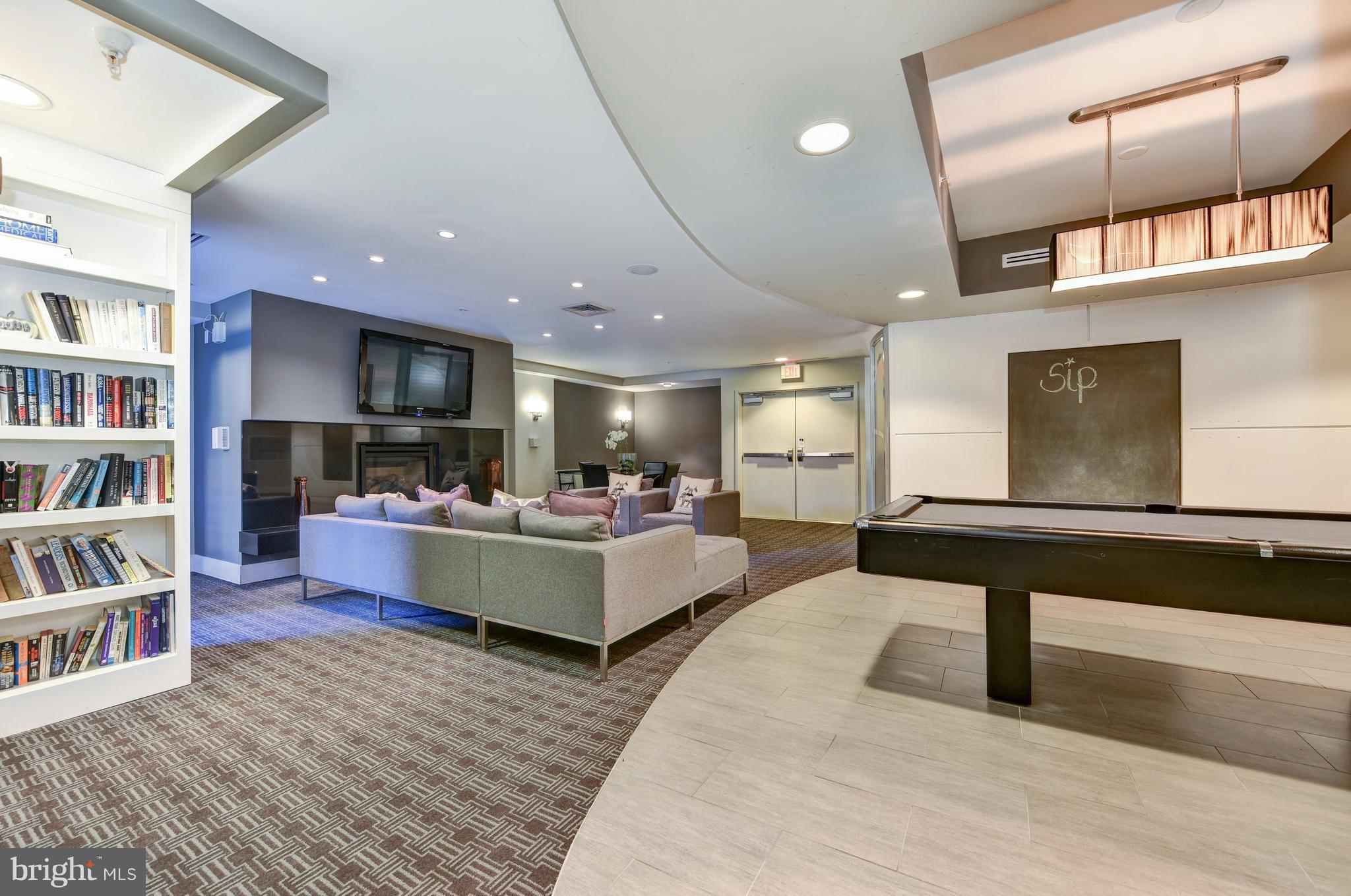 525 Fayette STREET N Unit: 315