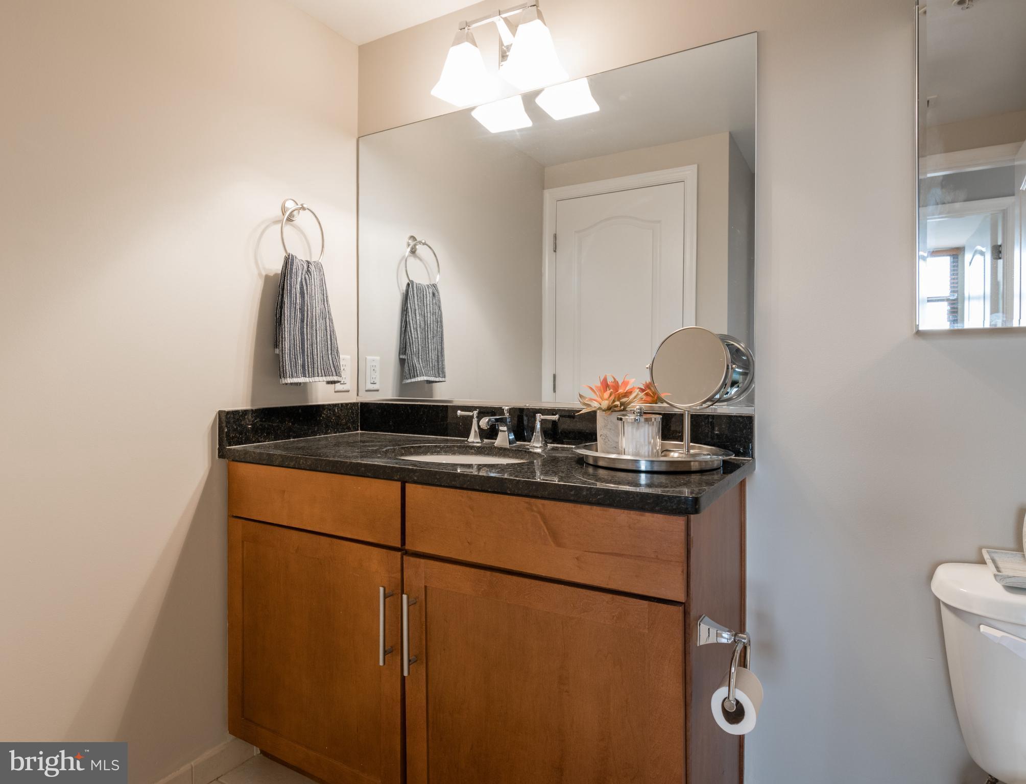 525 Fayette STREET N Unit: 315