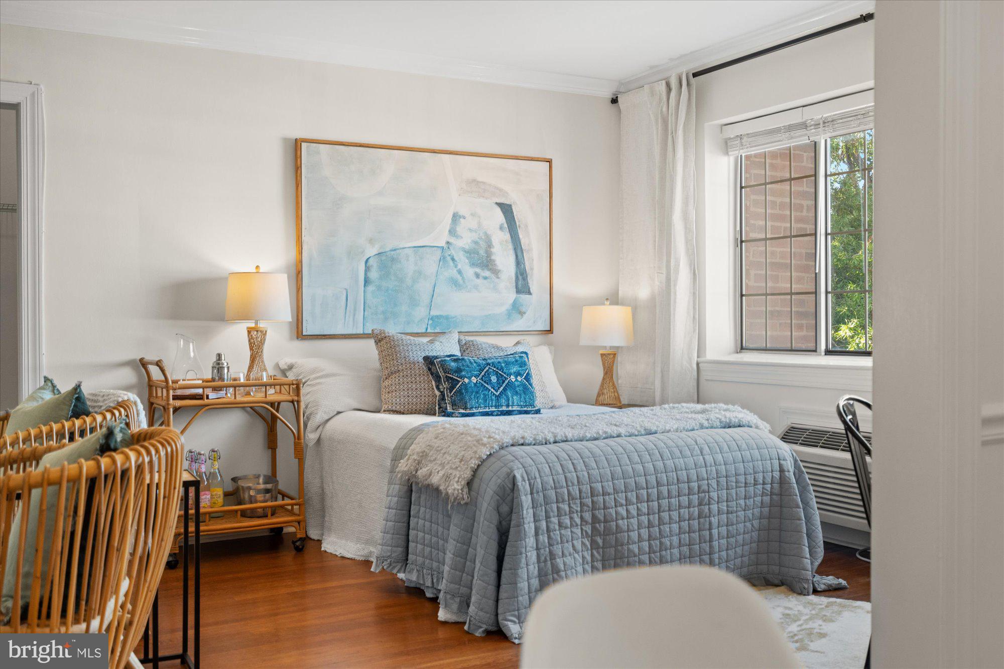 820 S Washington STREET Unit: 327
