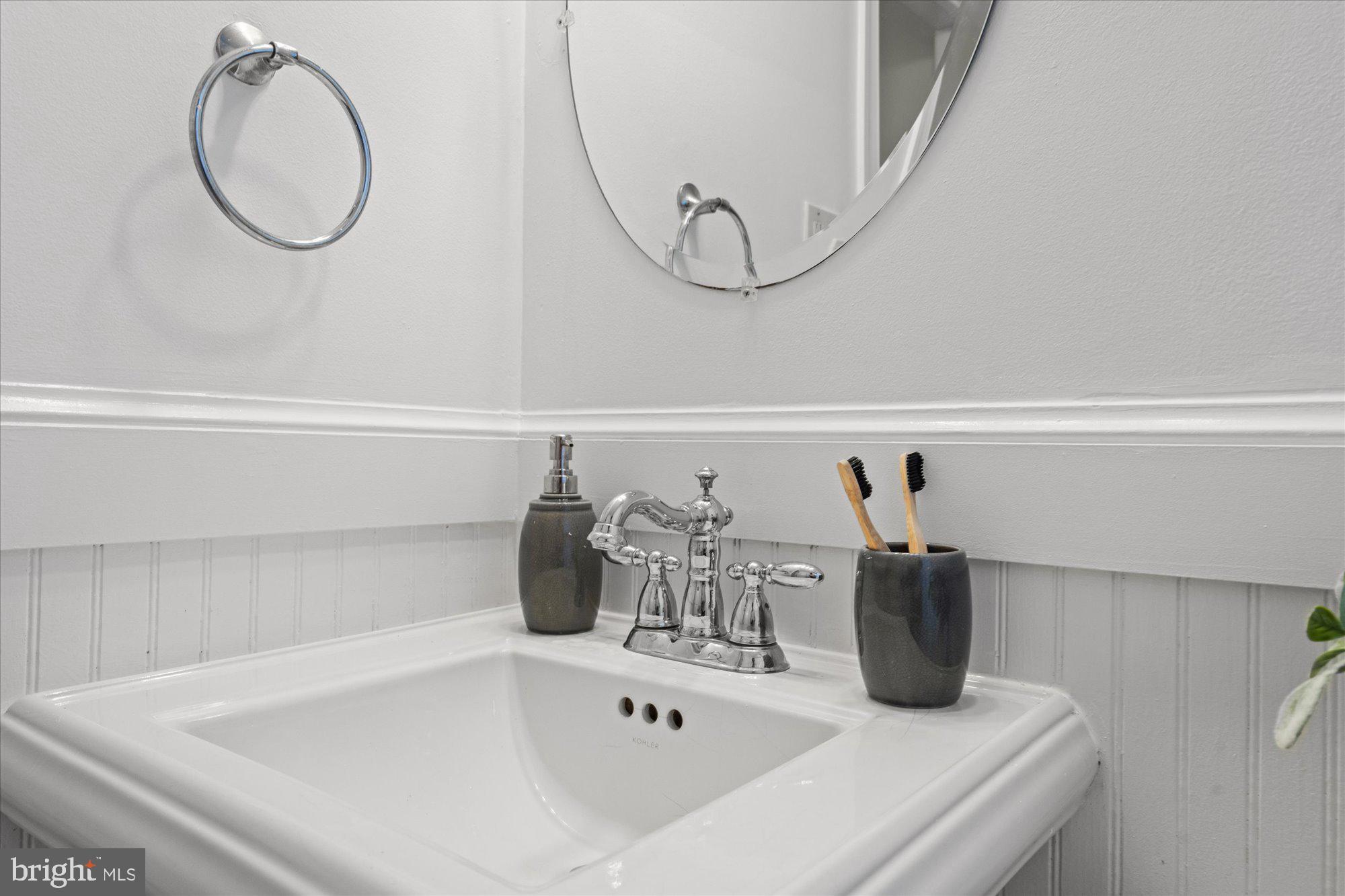 820 S Washington STREET Unit: 327